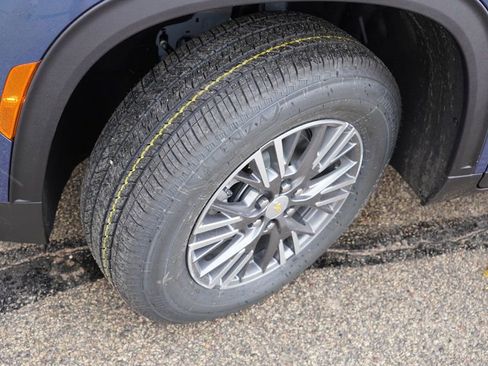 New 2026 Chevrolet Traverse LT w/ Driver Confidence Package image 9