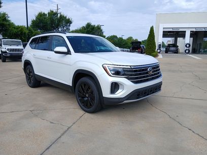 New 2026 Volkswagen Atlas SE