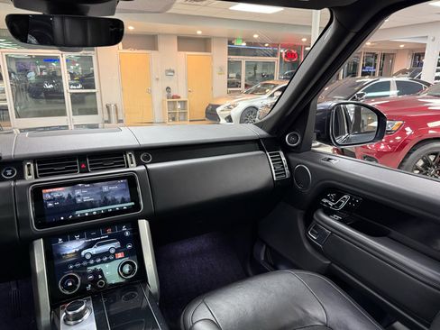 Used 2019 Land Rover Range Rover HSE image 29