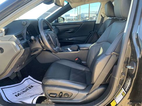 Used 2022 Lexus ES 300h 300h image 17