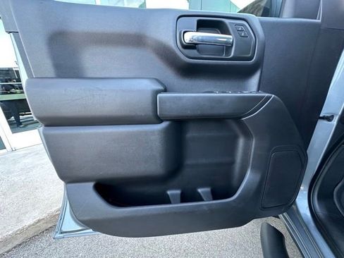 Used 2022 Chevrolet Silverado 1500 Custom Trail Boss image 18