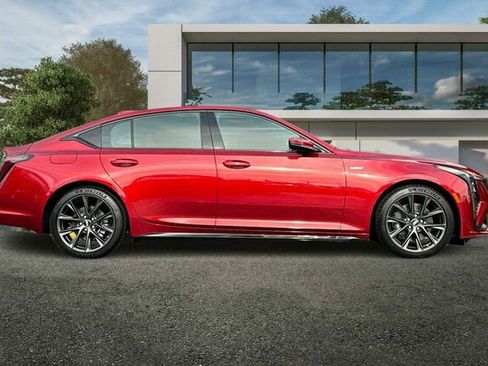 New 2026 Cadillac CT5 V image 3