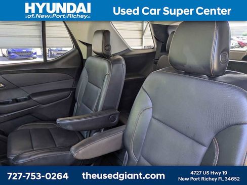 Used 2018 Chevrolet Traverse Premier w/ Driver Confidence II Package FWD image 18