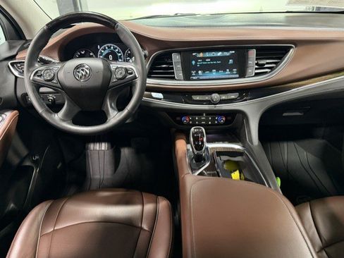 Certified 2018 Buick Enclave Avenir w/ Avenir Technology Package AWD/4WD image 10