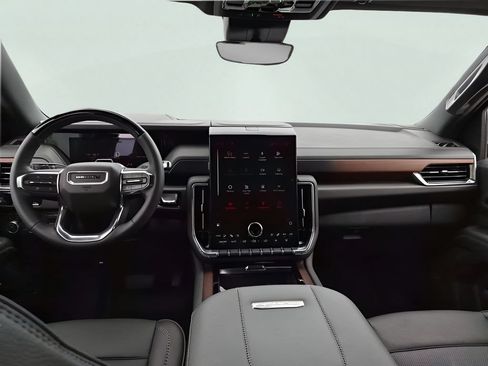 New 2026 GMC Yukon Denali w/ Advanced Technology Package AWD/4WD image 28