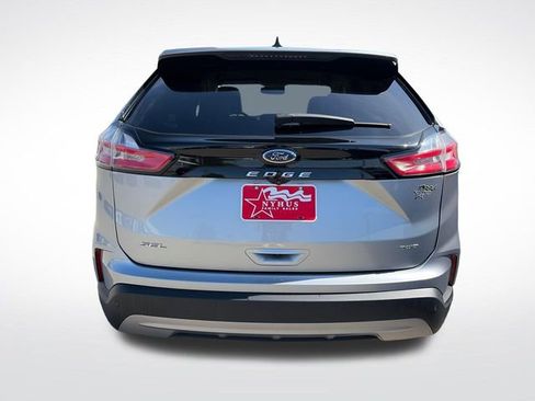 Used 2022 Ford Edge SEL AWD/4WD image 5