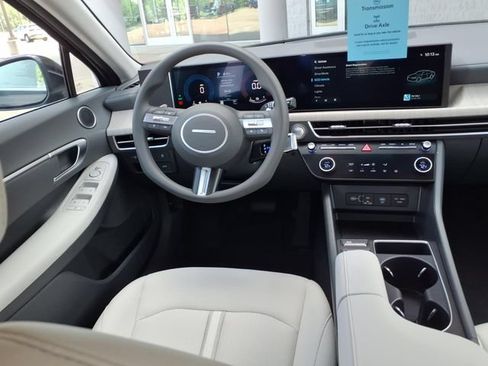 New 2026 Hyundai Sonata Blue FWD image 4