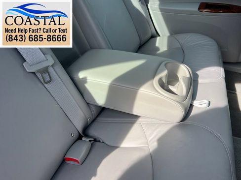 Used 2005 Buick LaCrosse CXL w/ Gold Convenience Package FWD image 22