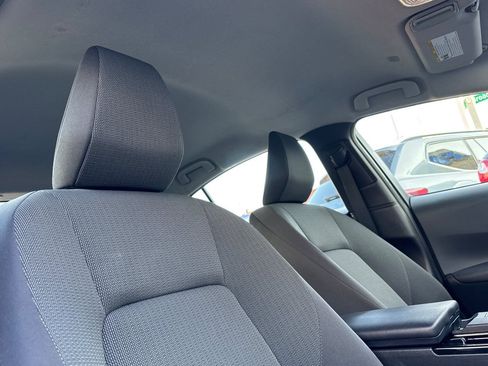 Used 2024 Toyota Prius LE image 19