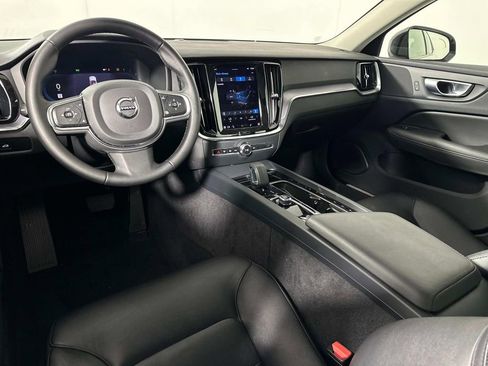 Used 2024 Volvo S60 B5 Core image 7