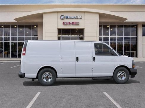 New 2025 GMC Savana 2500 image 5