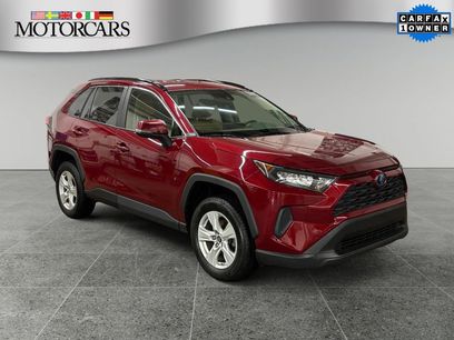 Used 2019 Toyota RAV4 LE w/ Carpet Mat Package