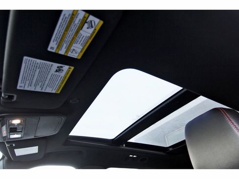 Used 2023 Ford Explorer ST-Line w/ Class IV Trailer Tow Package image 34