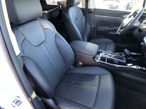 New 2025 Kia Sorento SX image 26