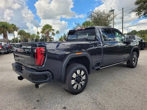 New 2025 GMC Sierra 2500 Denali w/ Denali Reserve Package image 14