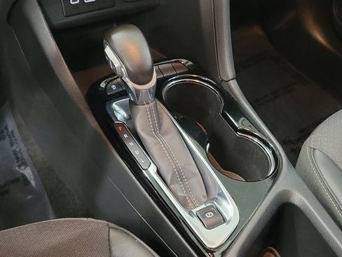 Used 2023 Buick Encore GX Preferred image 31