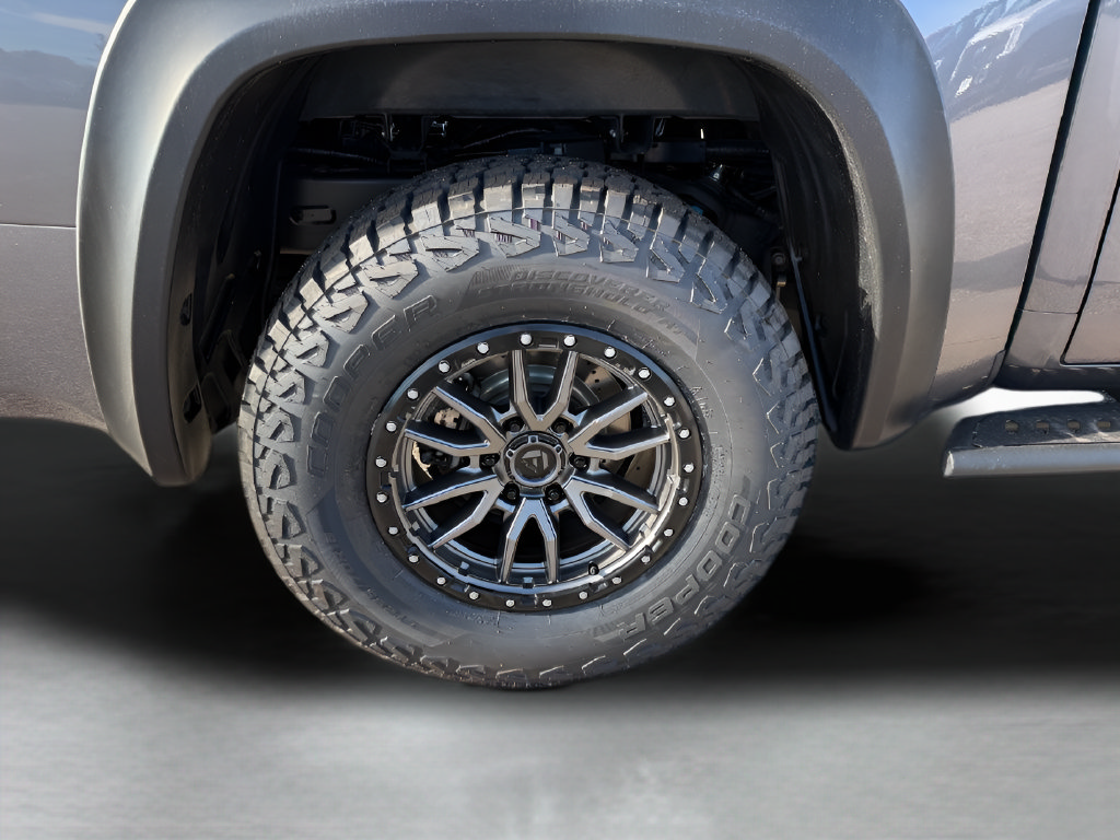 Used 2022 Toyota Tundra SR5 w/ TRD Off-Road Premium Package AWD/4WD image 29