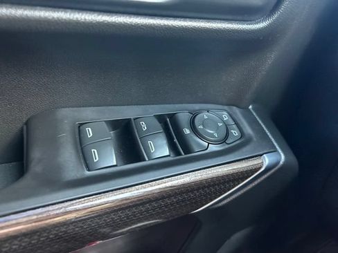 Used 2020 Chevrolet Silverado 1500 LT AWD/4WD image 16