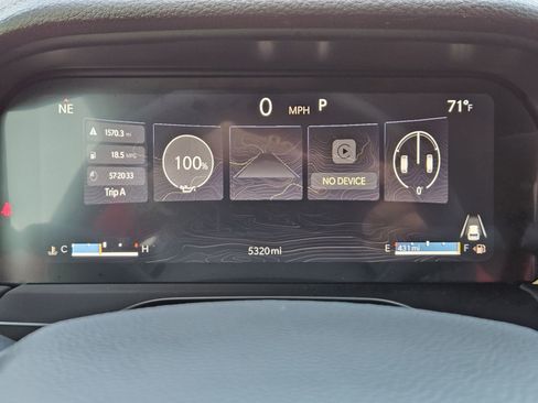 New 2025 Jeep Grand Cherokee Limited image 16