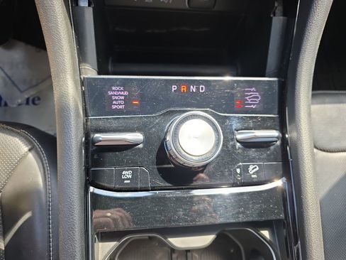 Used 2024 Jeep Grand Cherokee L Overland w/ Trailer Tow Package image 29