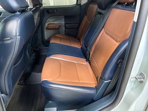 Used 2022 Ford Maverick Lariat w/ Lariat Luxury Package image 37