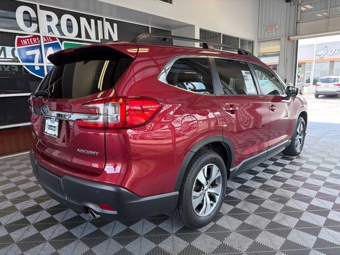 Used 2023 Subaru Ascent Premium w/ Convenience Package AWD/4WD image 6