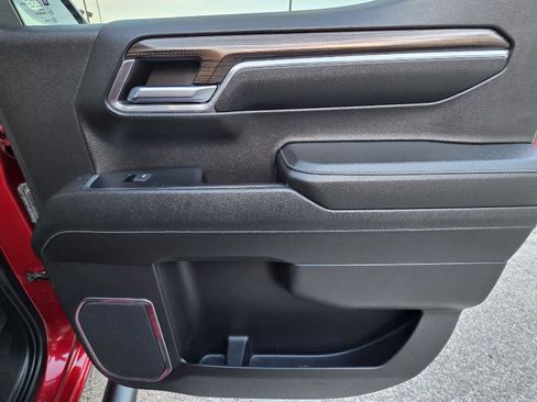 Used 2023 Chevrolet Silverado 1500 LT Trail Boss image 34