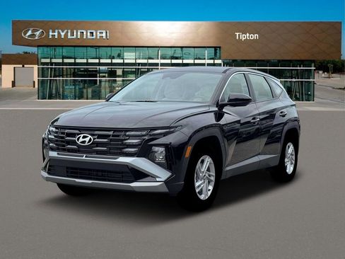 New 2026 Hyundai Tucson SE image 1