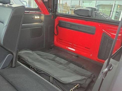 Used 2024 Ford Bronco Badlands image 29