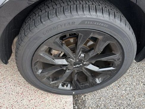 Used 2023 Kia Sorento SX FWD image 7