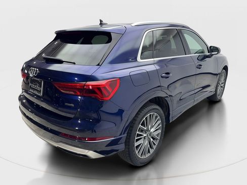 Used 2022 Audi Q3 2.0T Premium w/ Convenience Package image 6