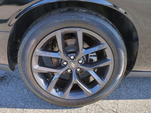 Used 2023 Dodge Challenger SXT w/ Blacktop Package image 11