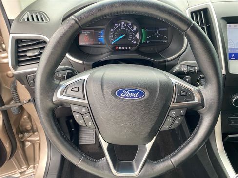 Used 2020 Ford Edge SEL w/ Convenience Package AWD/4WD image 10