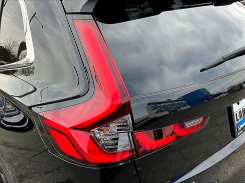 Used 2025 Honda CR-V Sport image 32