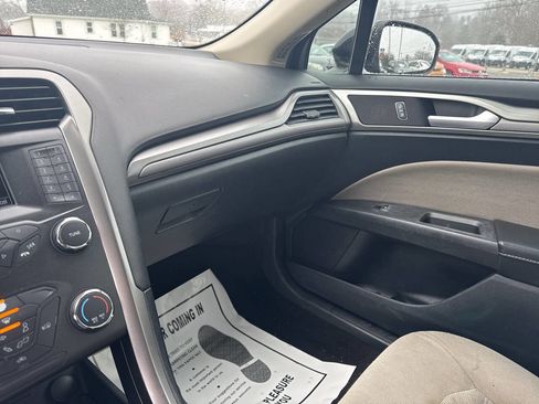 Used 2019 Ford Fusion S FWD image 14