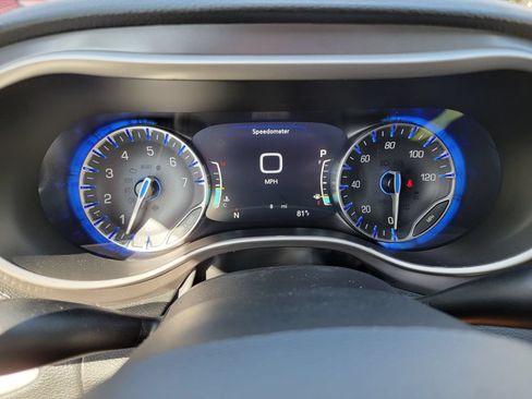 New 2026 Chrysler Pacifica Select FWD image 16