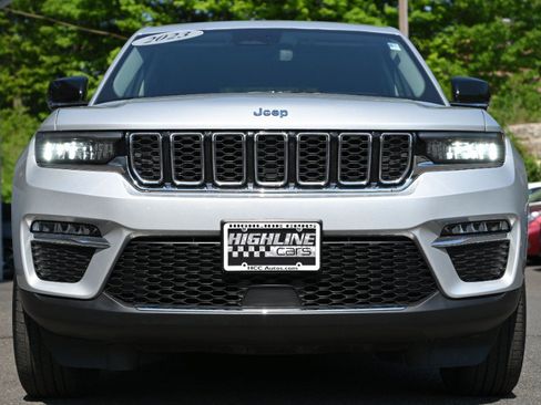 Used 2023 Jeep Grand Cherokee 4WD 4xe image 10