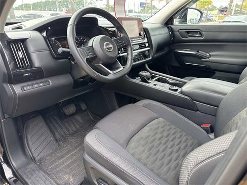 Certified 2025 Nissan Pathfinder SV w/ Black Appearance Package image 10