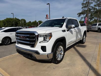 Used 2021 GMC Sierra 1500 SLE w/ X31 Off-Road Package