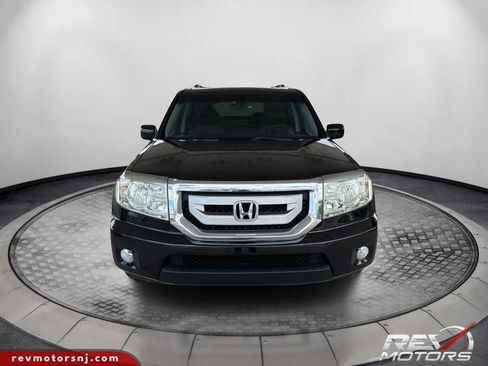 Used 2010 Honda Pilot Touring image 8