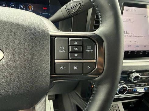 Used 2026 Ford F450 Platinum AWD/4WD image 25