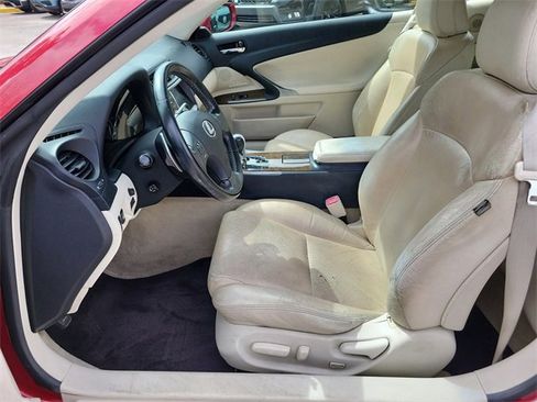 Used 2010 Lexus IS 250C image 15