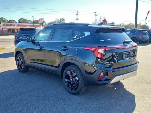 New 2026 Kia Seltos EX image 4