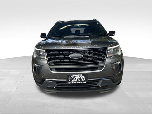 Used 2018 Ford Explorer Sport image 2