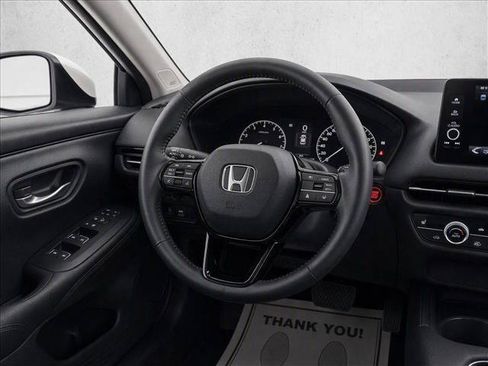 Certified 2025 Honda HR-V EX-L image 28