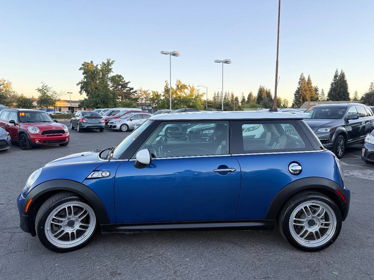 Used 2013 MINI Cooper S FWD image 4