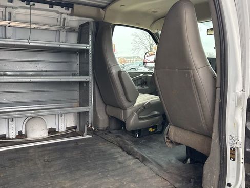 Used 2021 Chevrolet Express 2500 w/ Driver Convenience Package image 21