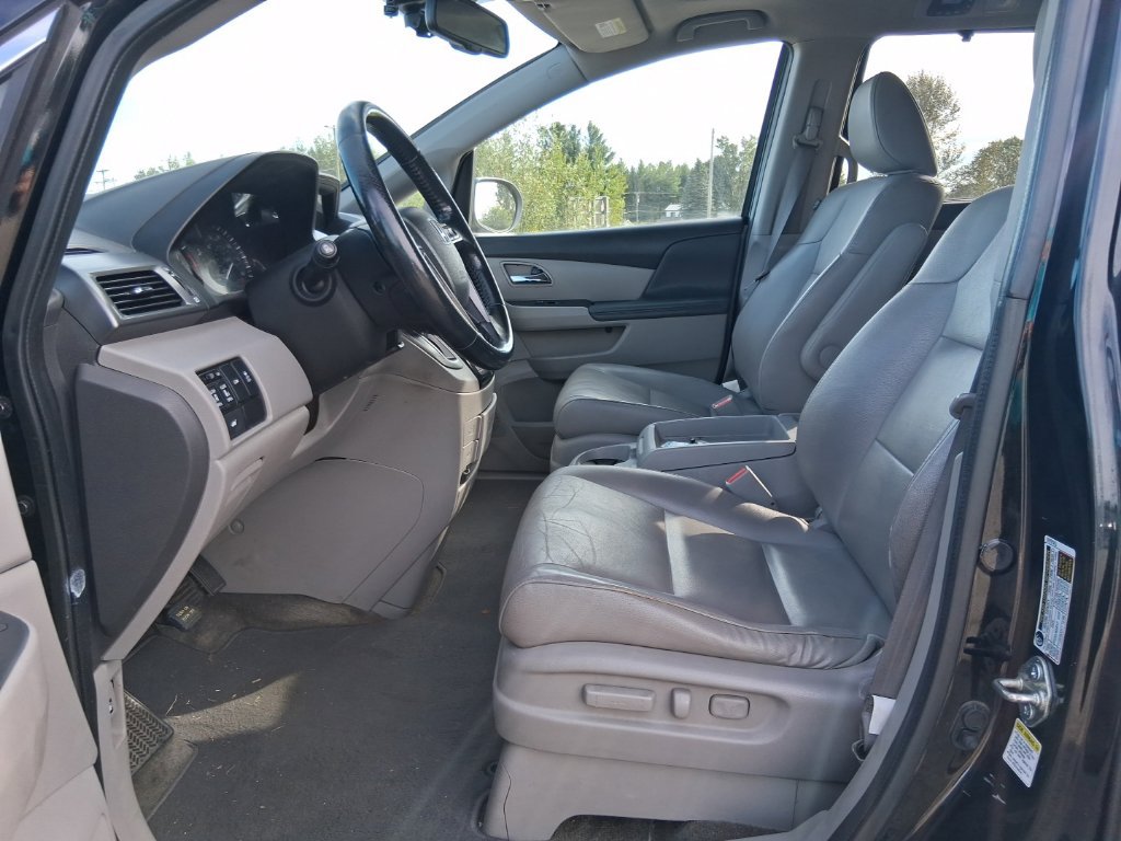 Used 2015 Honda Odyssey EX-L image 30