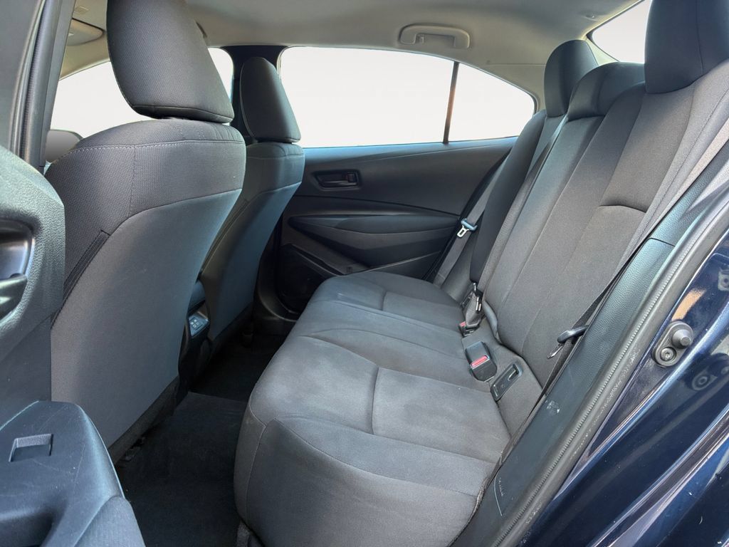 Used 2024 Toyota Corolla LE FWD image 13