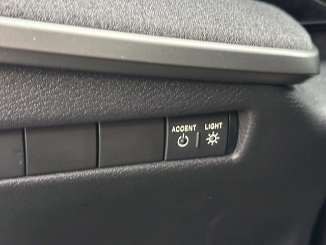 Certified 2025 Nissan Kicks SV w/ Interior Electronics Package AWD/4WD image 22
